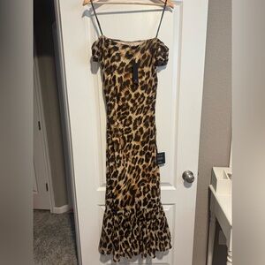 NWT Lulus Leopard Dress- Medium